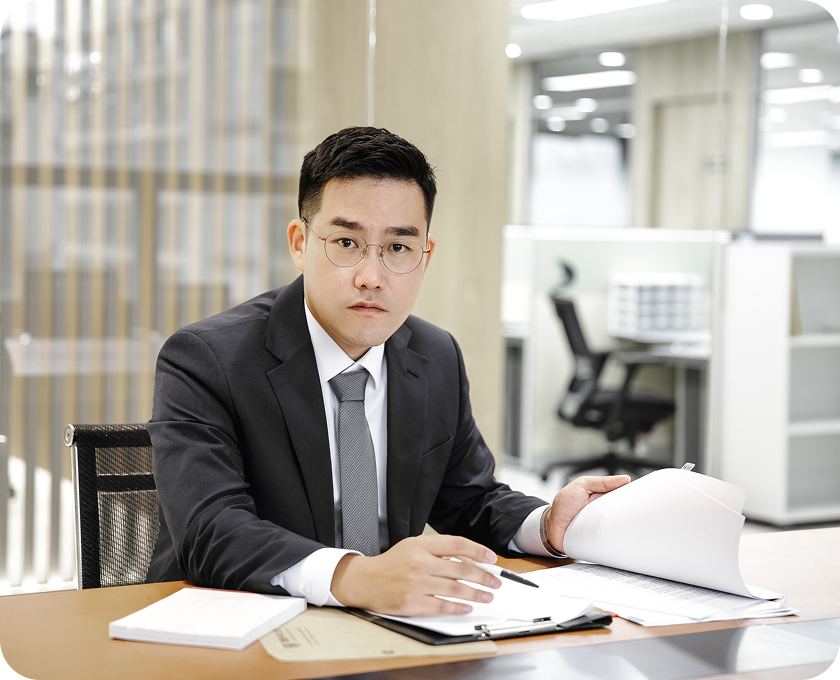 영웅만의 방식 이미지3