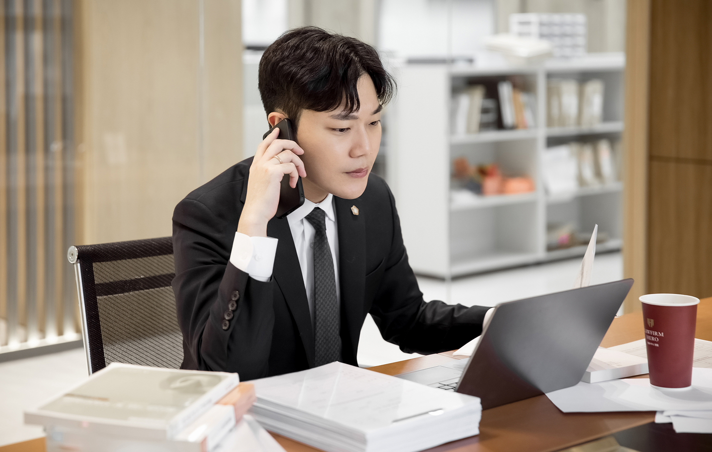 사건을 구조화하는 4단계 시퀀스 - 첫번째 이미지