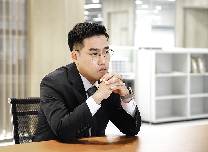 사건을 구조화하는 4단계 시퀀스 - 세번째 이미지